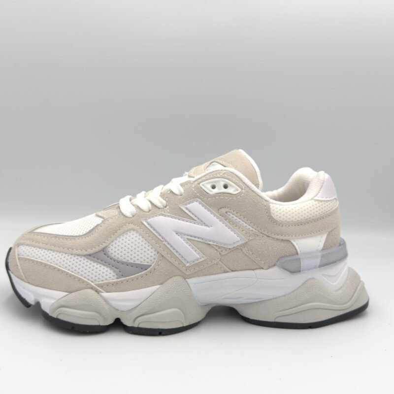New Balance 9060 - Бяло и бежево