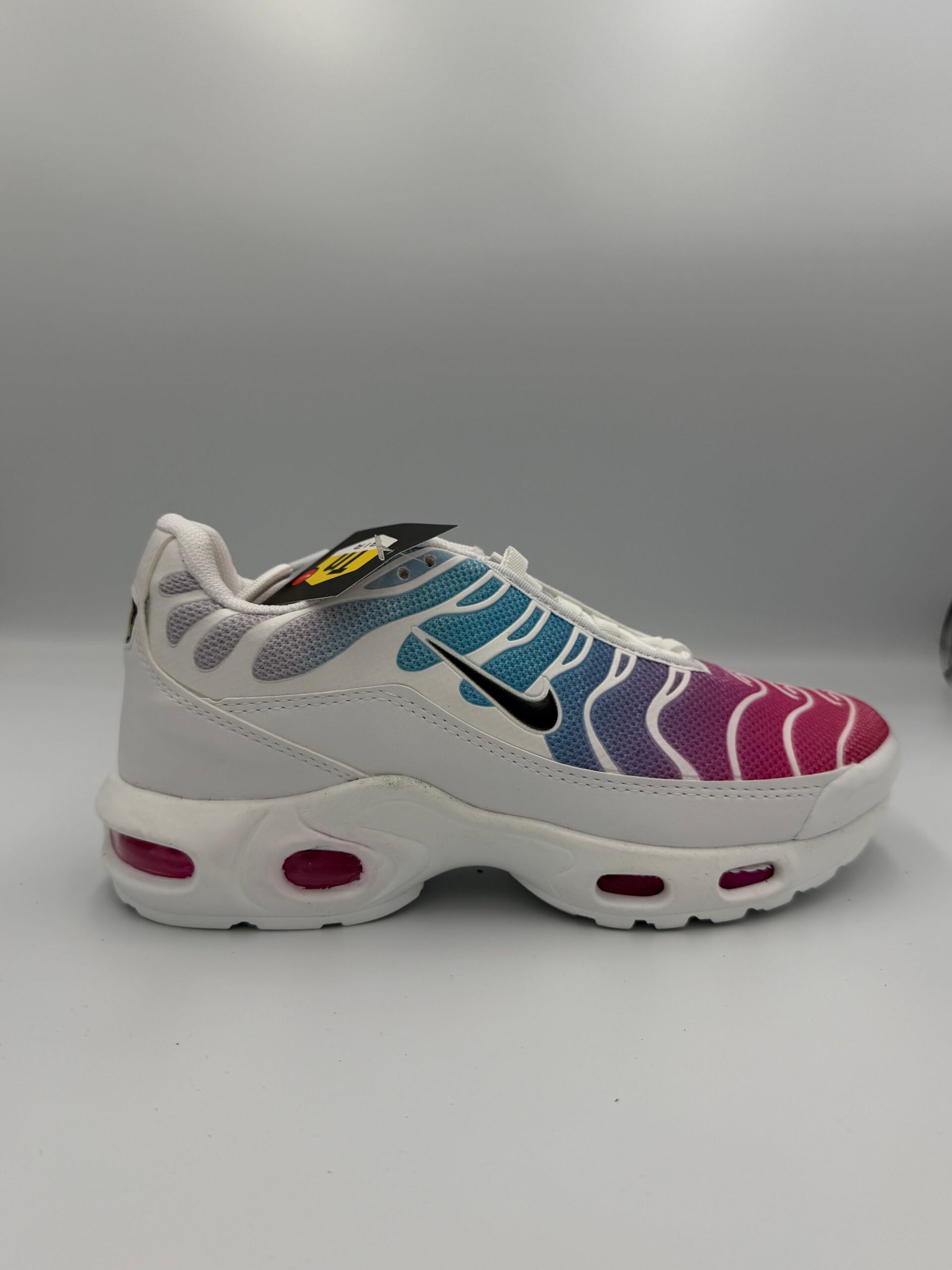 Nike Air Max Plus (TN) - Светъл градиент