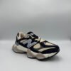 New Balance тъмносини маратонки с кремави детайли – стил и комфорт